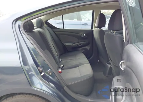 2015 Nissan Versa 1.6 Sv z USA, uszkodzony, nr VIN 3N1CN7AP3FL859519